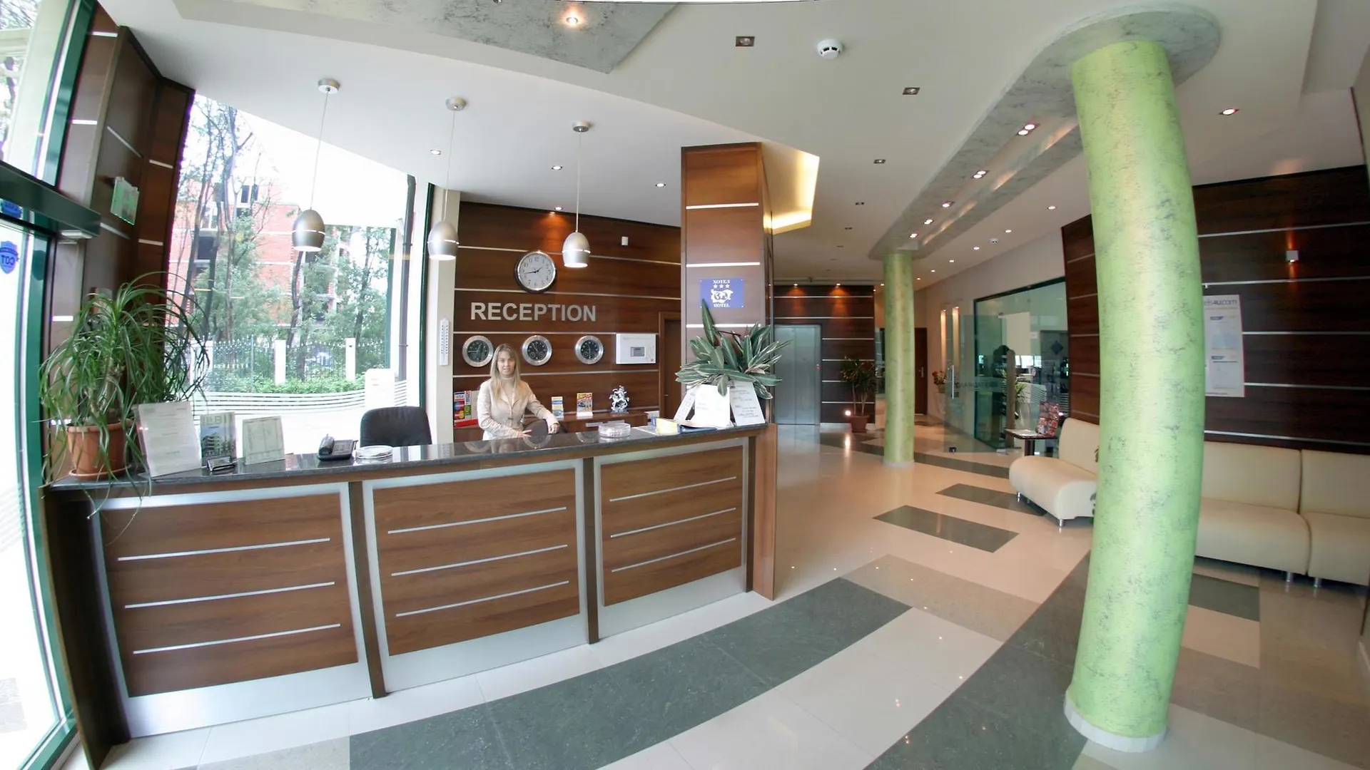 Hotel L&B- Free Parking Sunny Beach Bulgarien