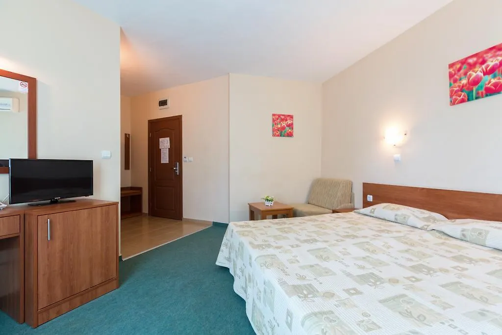 Hotel L&B- Free Parking Sunny Beach