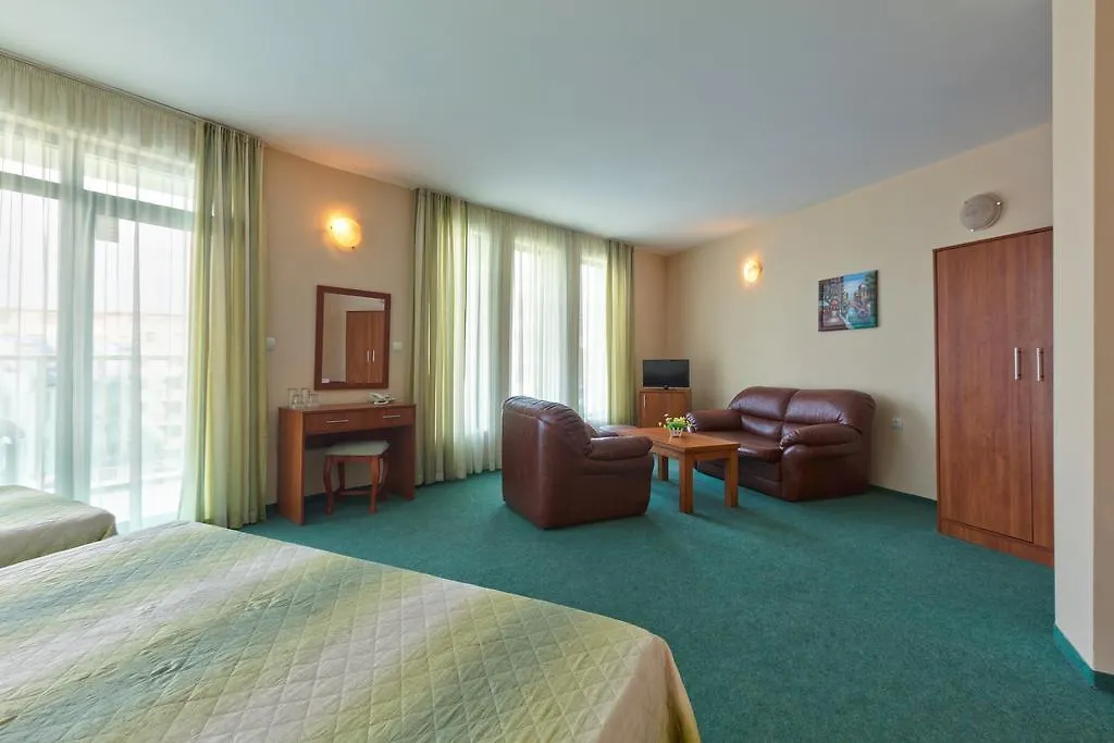 Hotel L&B- Free Parking Sunny Beach 3*,  Bulgaria