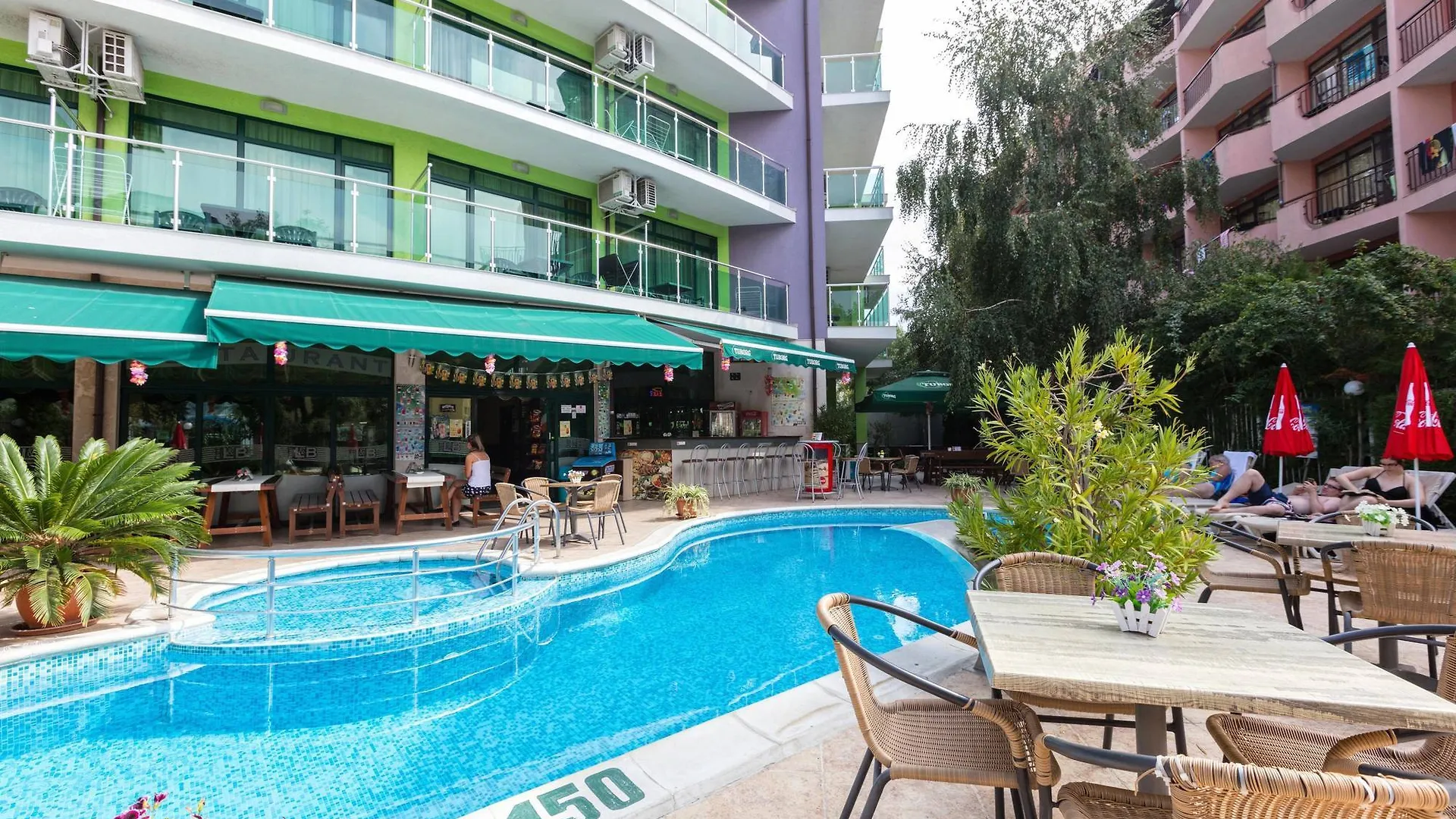 ***  Hotel L&B- Free Parking Sunny Beach Bulgaristan